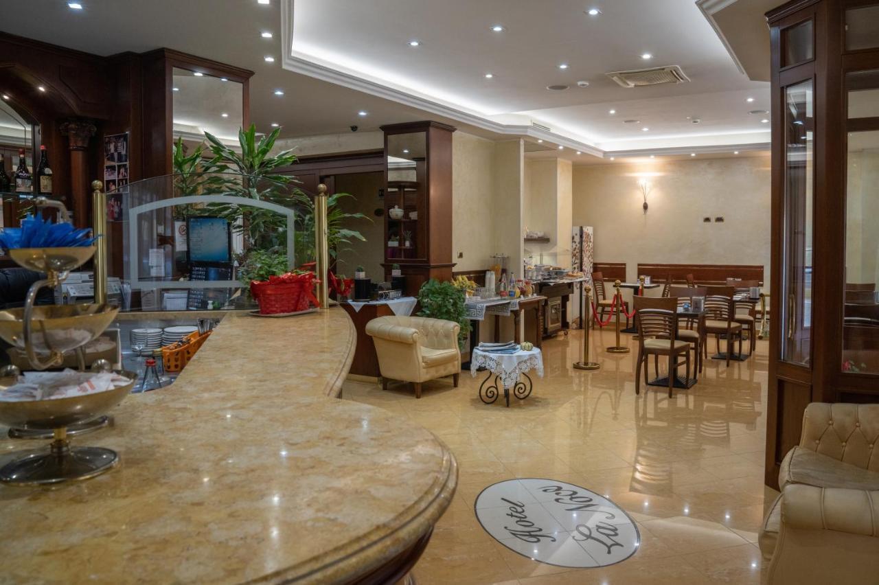 Hotel La Noce Chivasso Kültér fotó