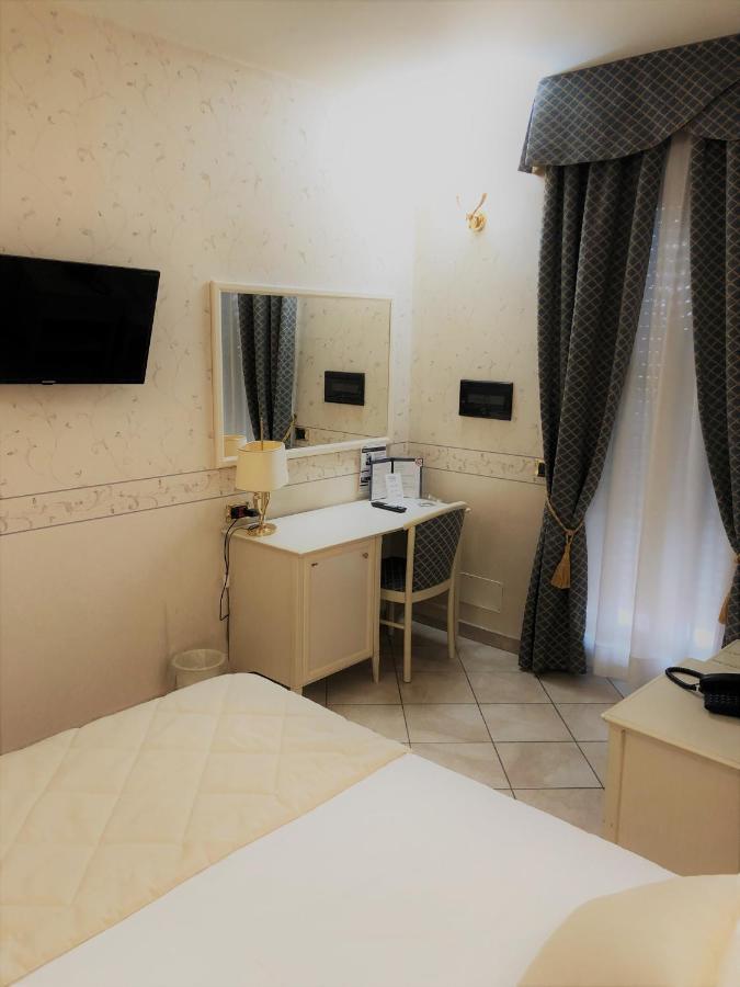 Hotel La Noce Chivasso Kültér fotó